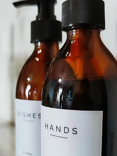 Z's Place Aparthotel *